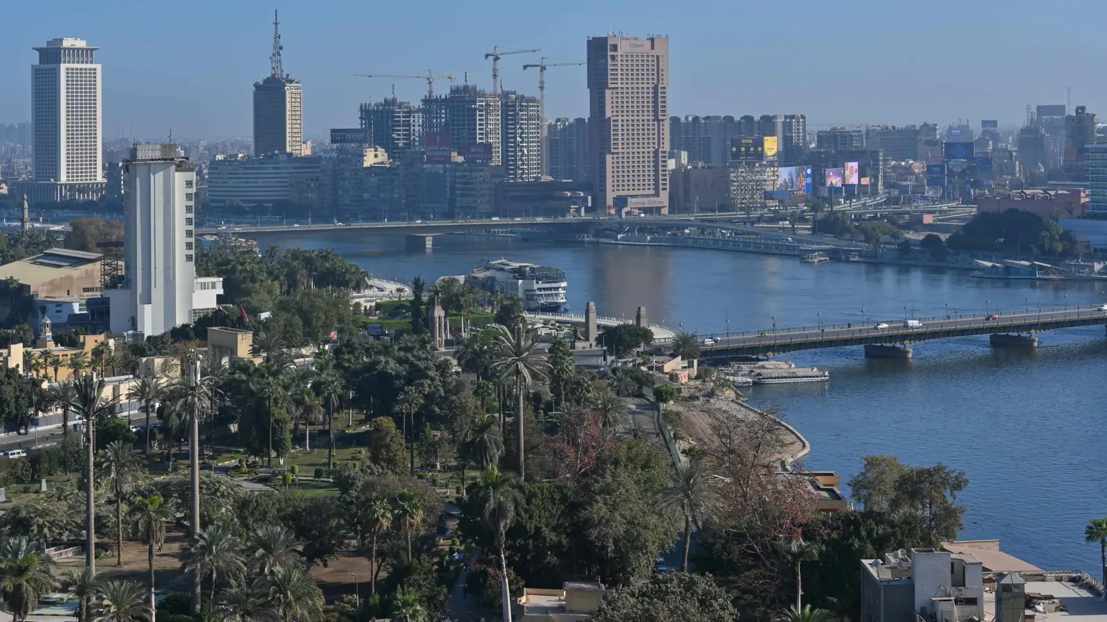 المراجعة الخامسة لصندوق النقد في مصر.. هل تحمل إجراءات تقشفية؟