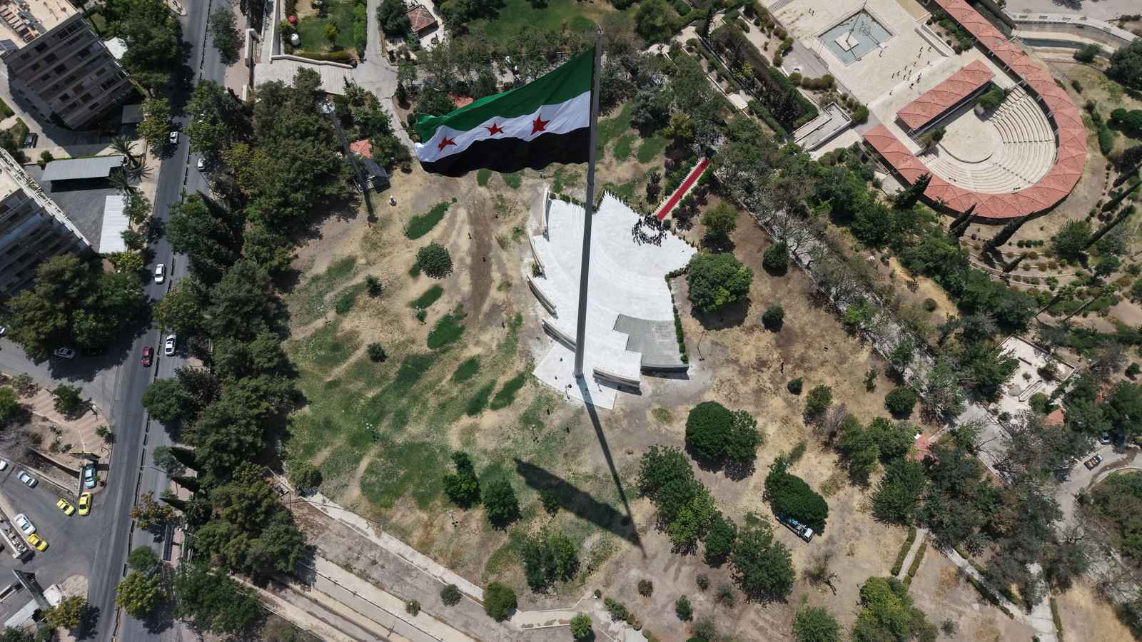 سوريا تتوقع تضاعف نمو اقتصادها إلى 10% بعد رفع العقوبات الأميركية 