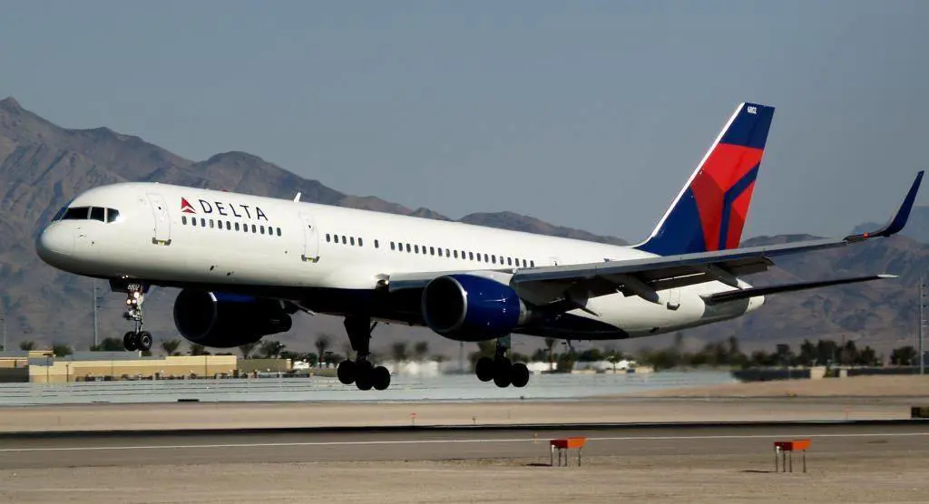 طيارو "‏Delta"يتفقون مع الإدارة بزيادة رواتبهم 30%‏