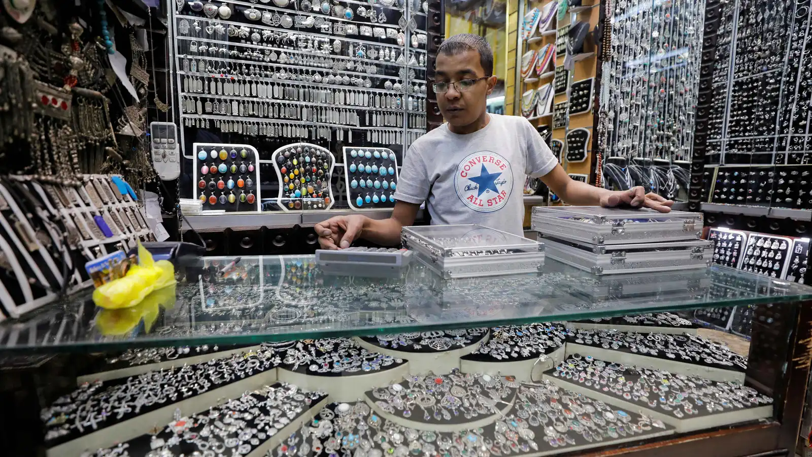 ارتفاع سعر الفضة في مصر اليوم.. «عيار 925» يسجل 94.5 جنيه