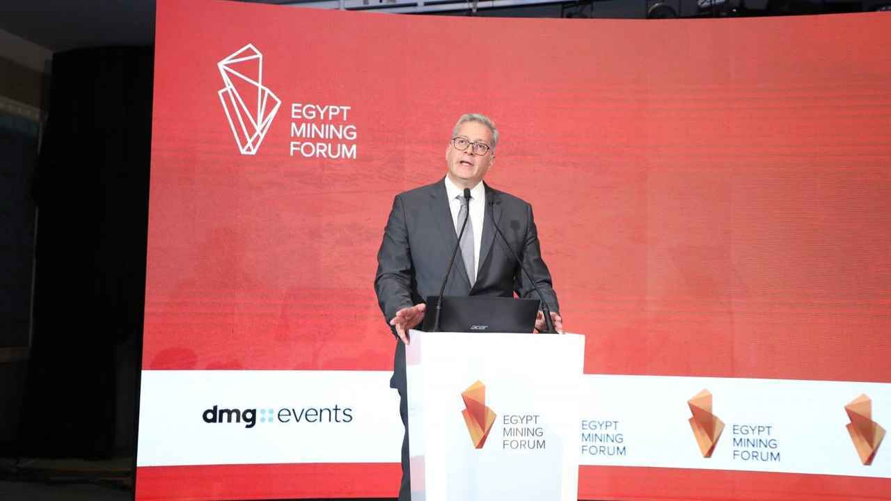 وزير لـ«إرم بزنس»: 6 محاور رئيسية لتأمين احتياجات مصر البترولية 