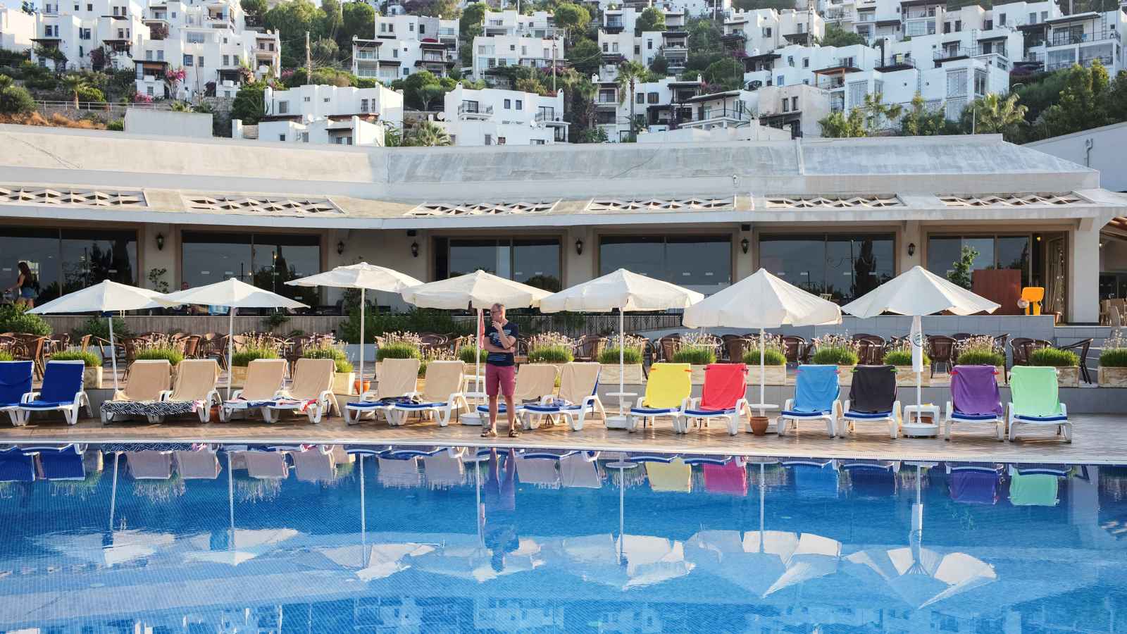 إيرادات السياحة التركية تنمو 6.8% إلى 65.2 مليار دولار في 2025 