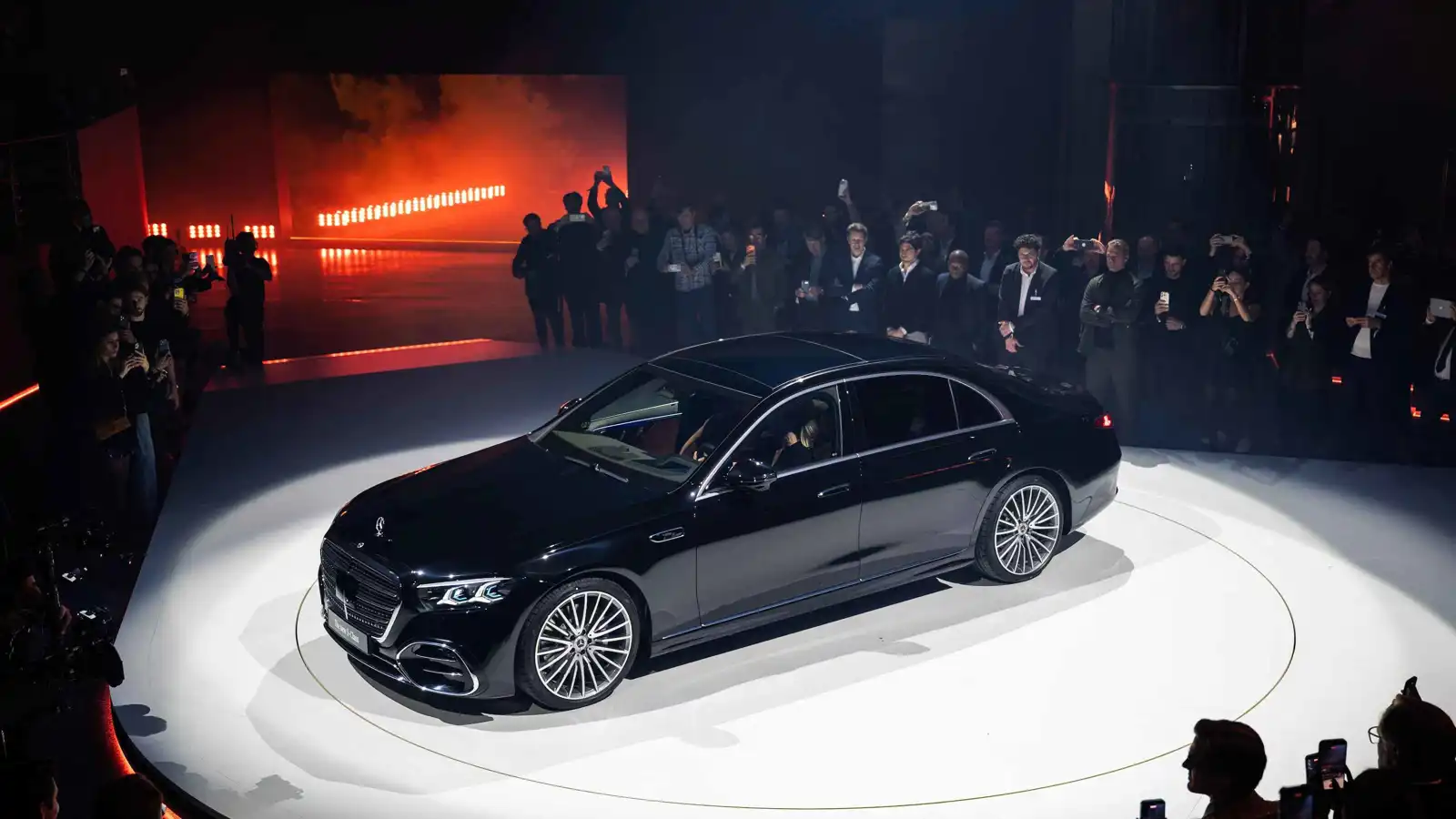 الجميع يشتري SUV.. فلماذا ترفض سيارات السيدان الاختفاء؟