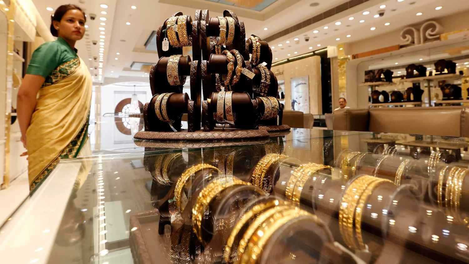 واردات الهند من الذهب في أبريل تسجل أدنى مستوى منذ 3 عقود 