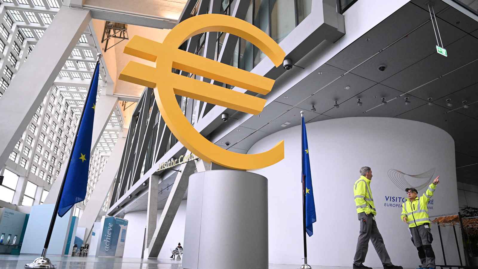 التحليل الفني: نمط شمعة الابتلاع الهابط يعزز فرص هبوط زوج EUR/USD