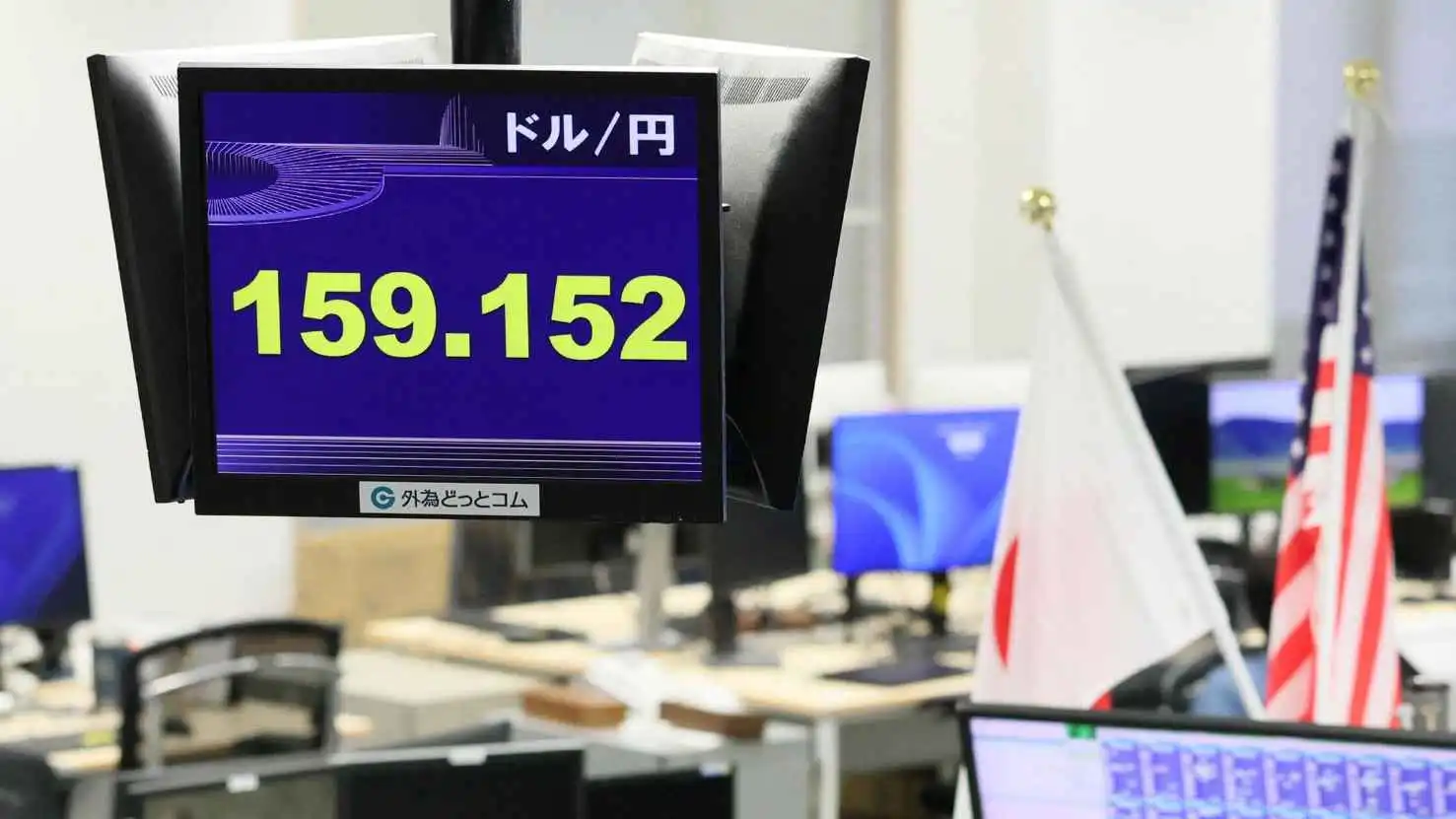 الين الياباني يرتفع بعد تحذير جديد.. هل تعود طوكيو للتدخل؟