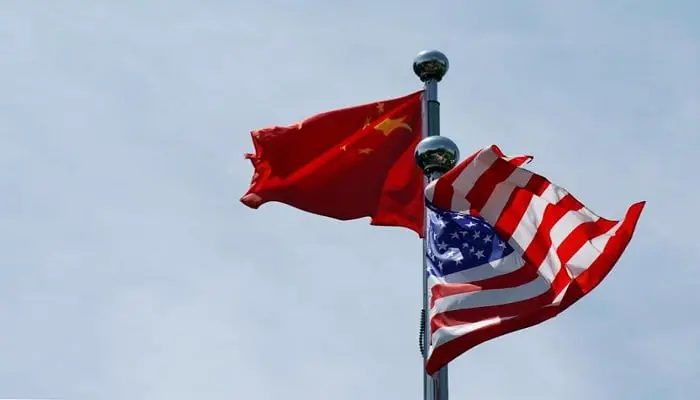 المنافسة تشتعل بين واشنطن وبكين في قطاع التكنولوجيا
