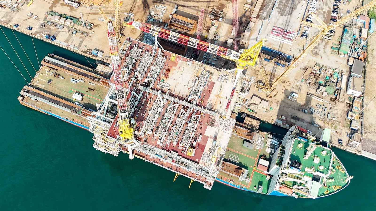 هل تخفض السعودية صادرات النفط إلى الصين في فبراير؟ 