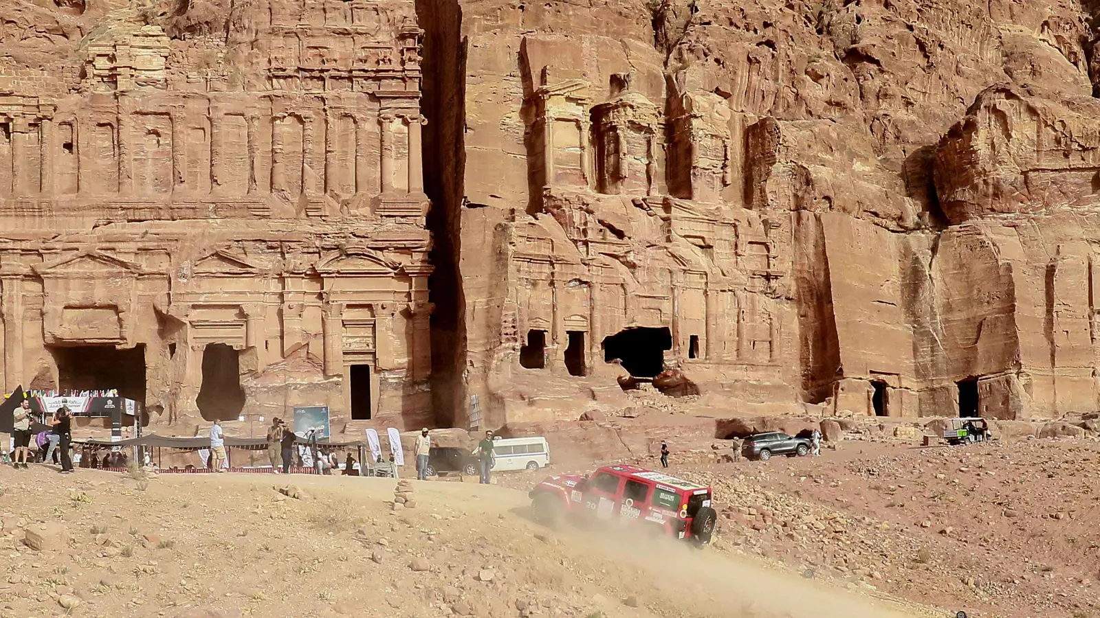 2.4 مليار دولار.. عائدات السياحة الأردنية ترتفع 15.3% خلال 4 أشهر