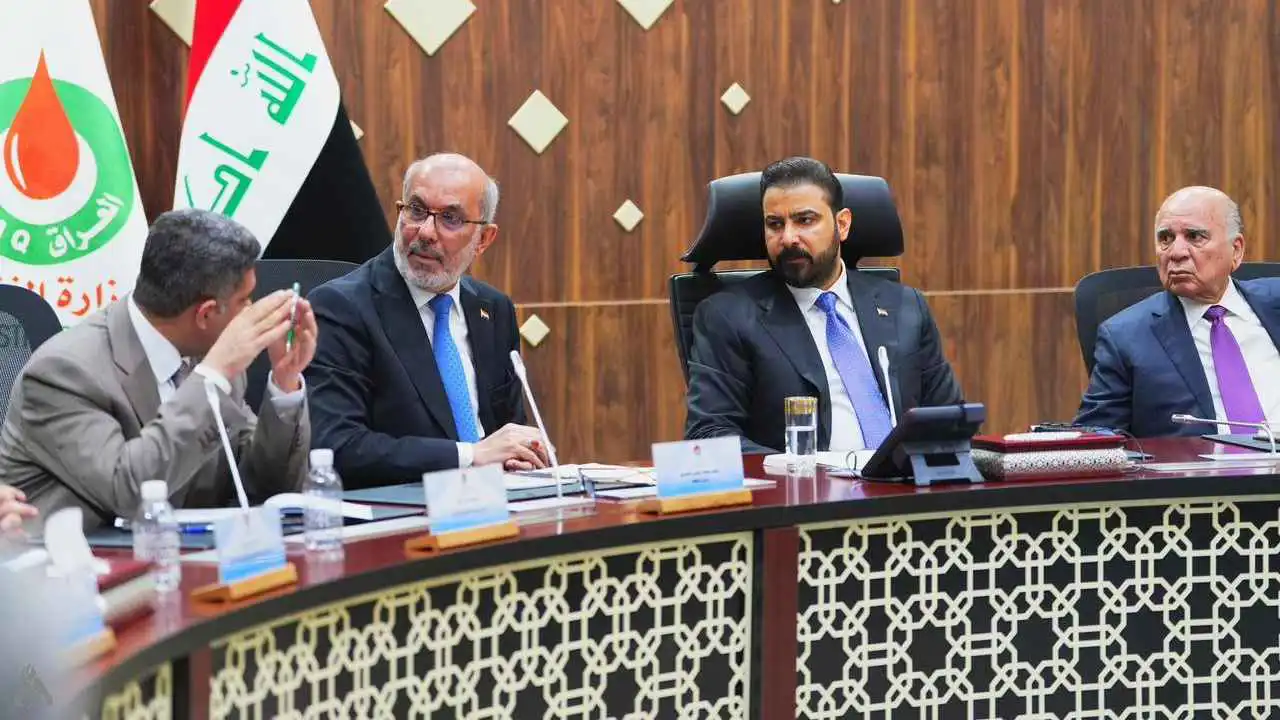 العراق يتخذ إجراءات للحفاظ على القوة الشرائية للدينار وكبح التضخم