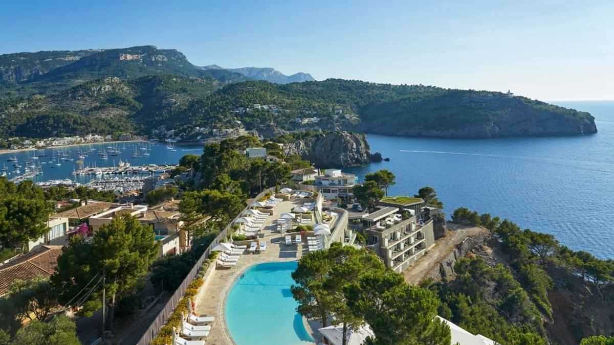 «دبي القابضة» تستحوذ على منتجع «جميرا مايوركا» في إسبانيا 