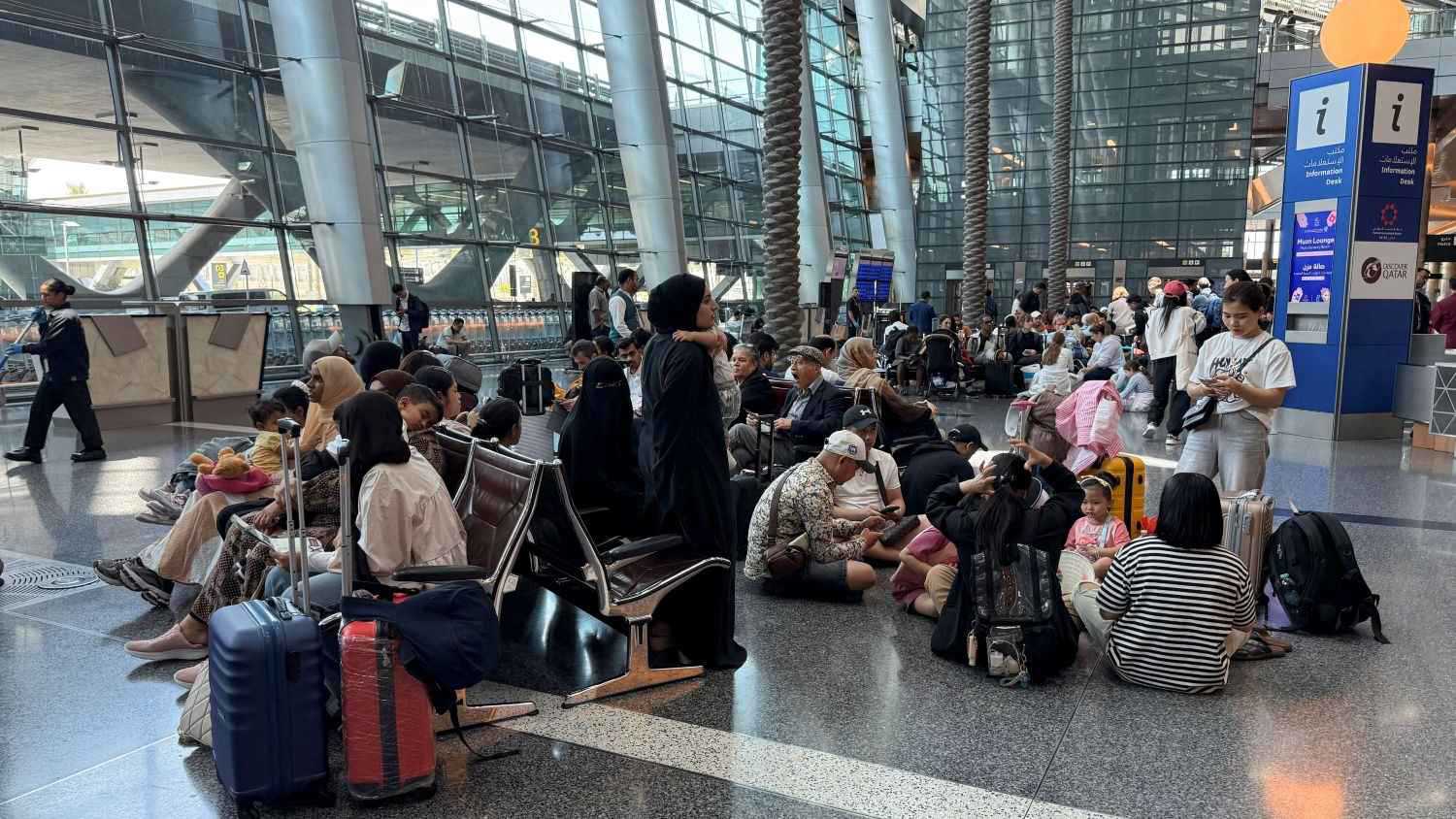 شركات طيران تلغي مزيداً من الرحلات إلى الشرق الأوسط 