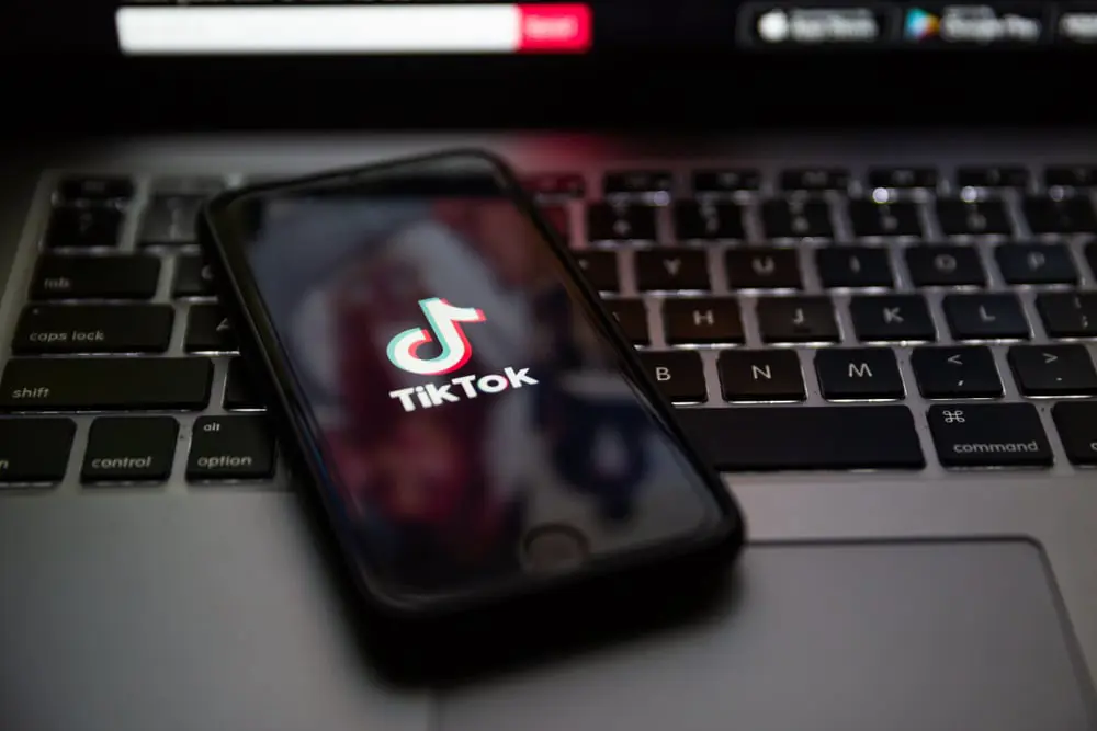 تيك توك يهدد هيمنة أميركا على سوق الإعلانات الرقمية