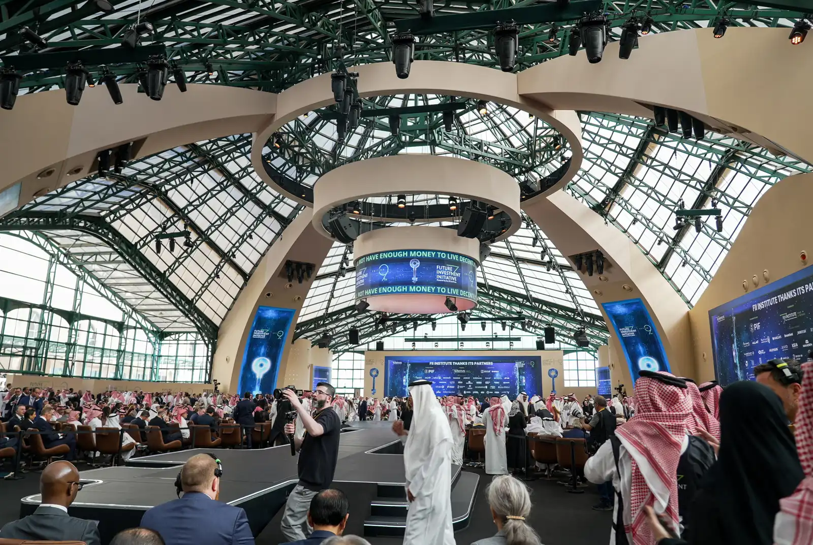 جلسة افتتاح مؤتمر مبادرة مستقبل الاستثمار في الرياض-28 أكتوبر 2025