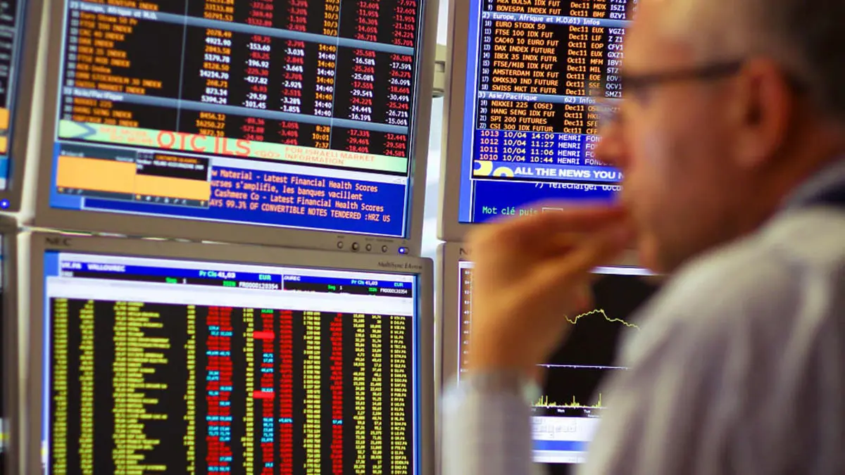 الأسهم الأوروبية تتراجع بعد توقعات المركزي بشأن الفائدة