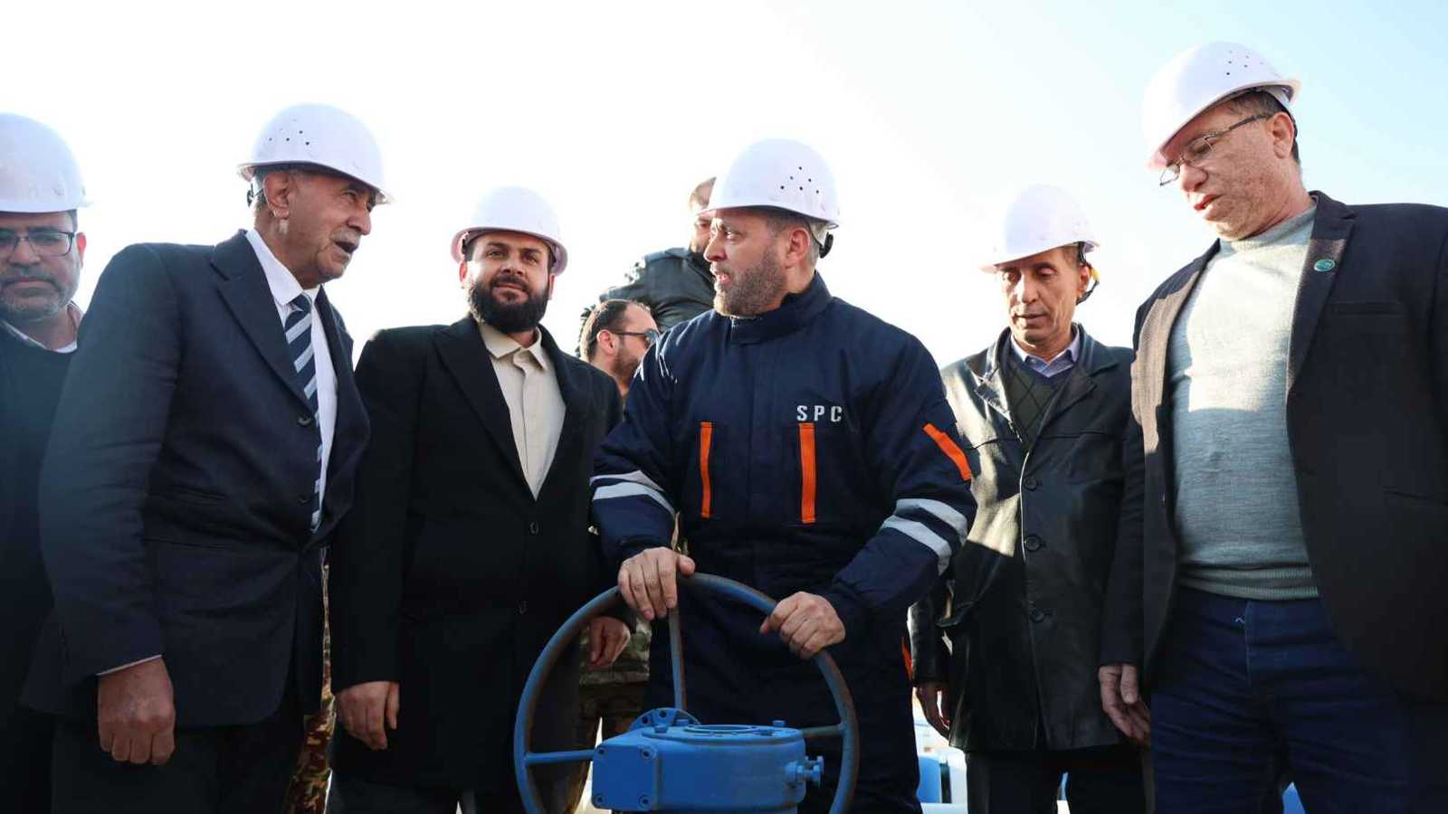 دمشق أمام اختبار «شرق الفرات».. إنتاج نفطي محدود وخطط لإعادة التأهيل 