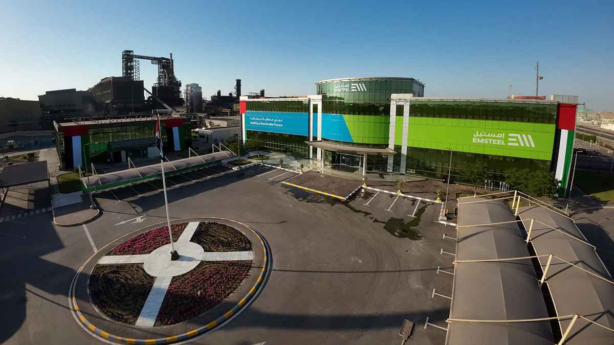 «إمستيل»: كثافة الكربون لكل طن حديد أقل 45% من المتوسط العالمي 