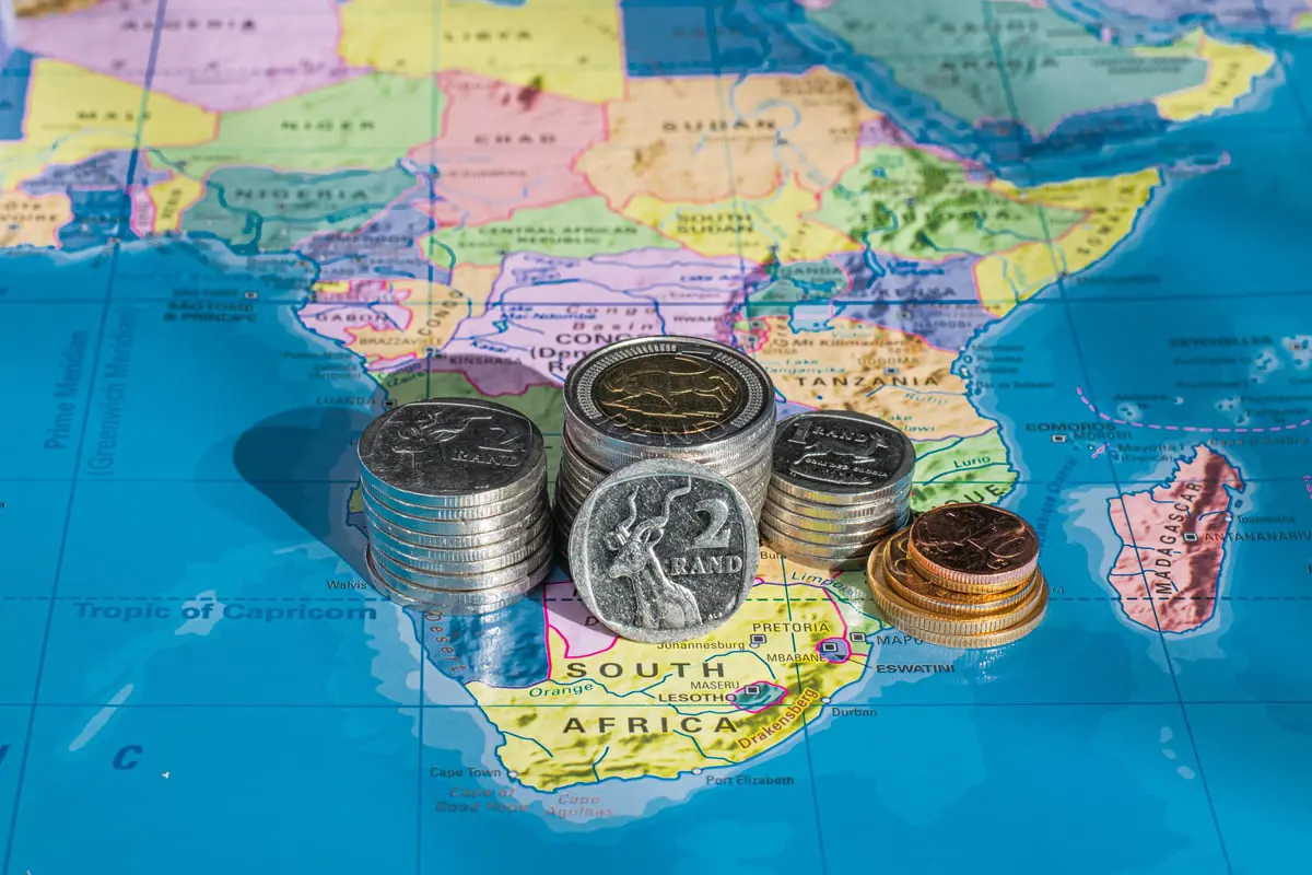 الديون ونقص الكهرباء يهددان أكبر اقتصاد صناعي أفريقي