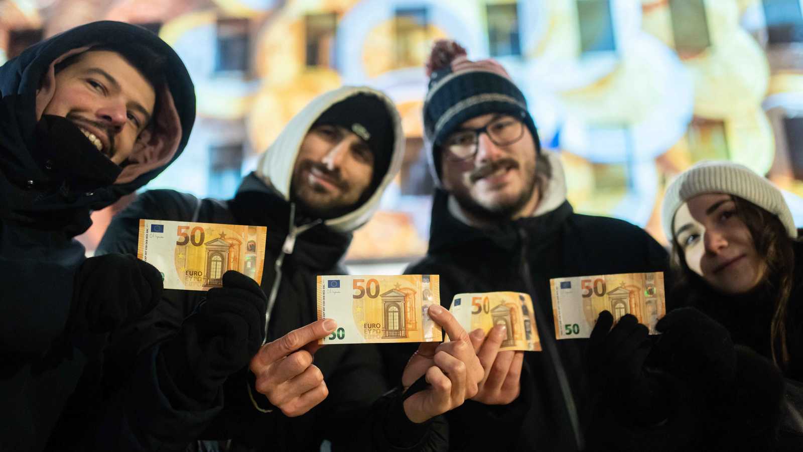 اعتماد اليورو يجعل الأسهم البلغارية الأفضل عالمياً في أوائل 2026 