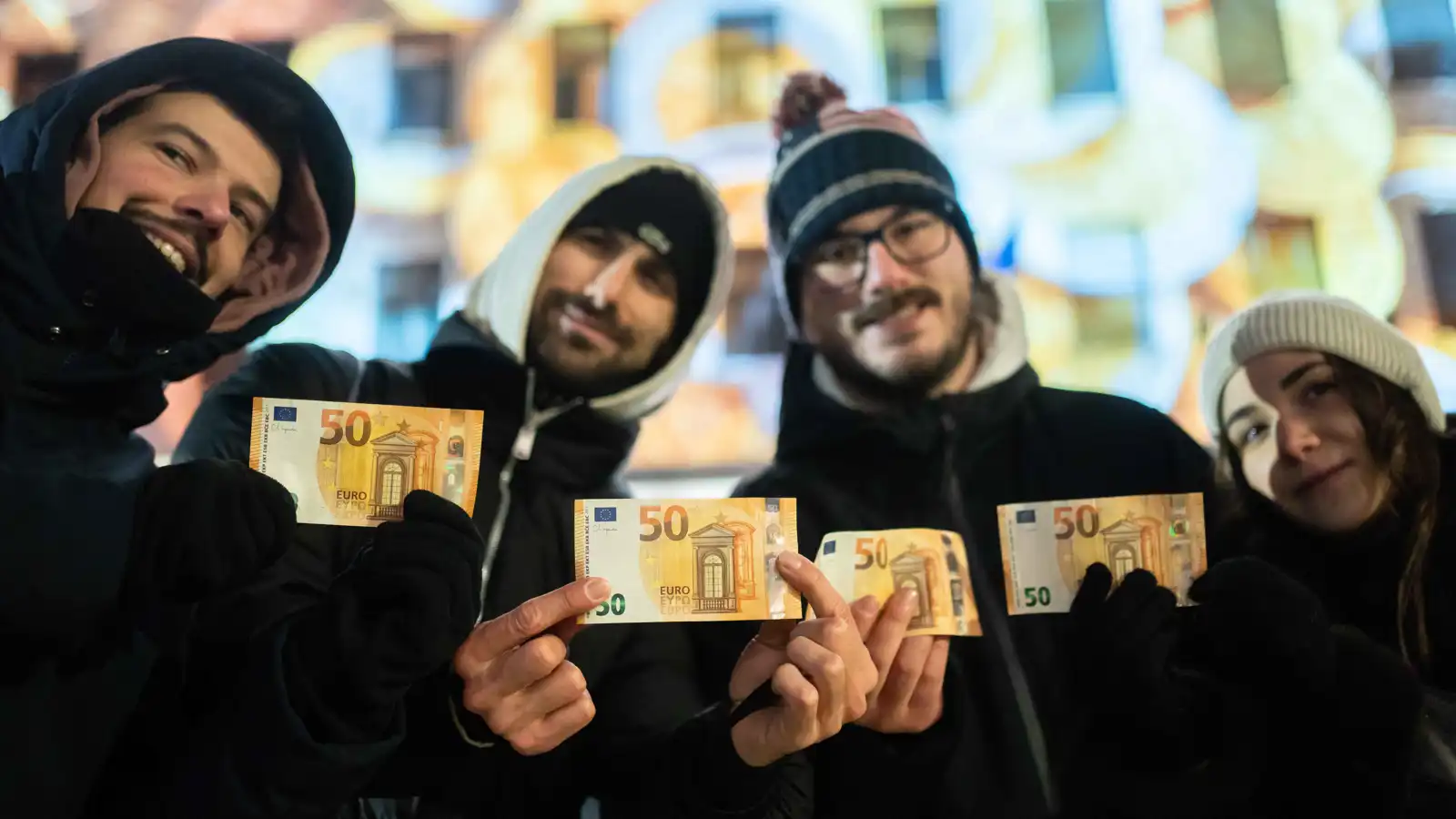 بلغاريا تحتفل ببدء استخدام اليورو بعد 18 عاماً من الانتظار