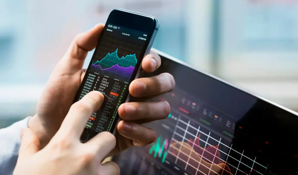 إقبال متزايد للأسر الأميركية على شراء الأسهم