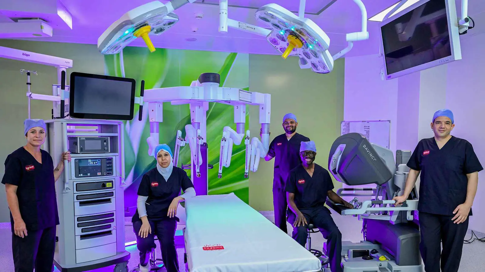 من الجينوم إلى الروبوتات: أبوظبي تسعى لتكون مركزاً عالمياً للطب الحديث
