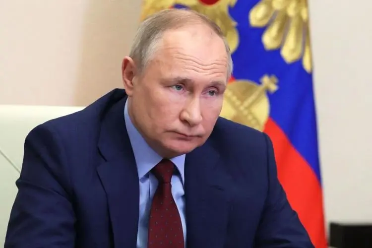 بوتين يقترح إنشاء وكالة تصنيف ائتماني أوراسية