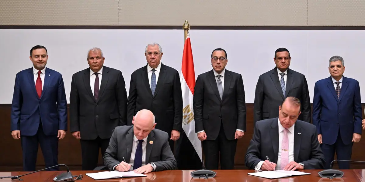 بـ 1.5 مليار دولار.. اتفاق تعاون بين قناة السويس وبلدنا القطرية في الأمن الغذائي