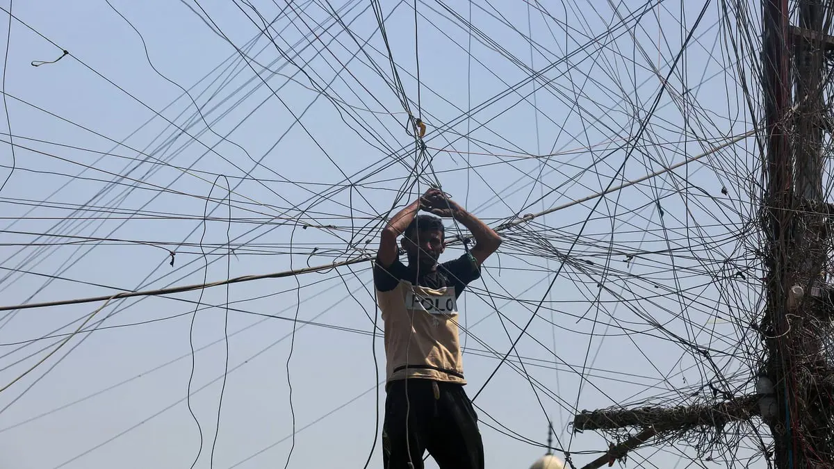 العراق.. أزمة بقطاع الكهرباء مع تراجع إمدادات الغاز الإيراني