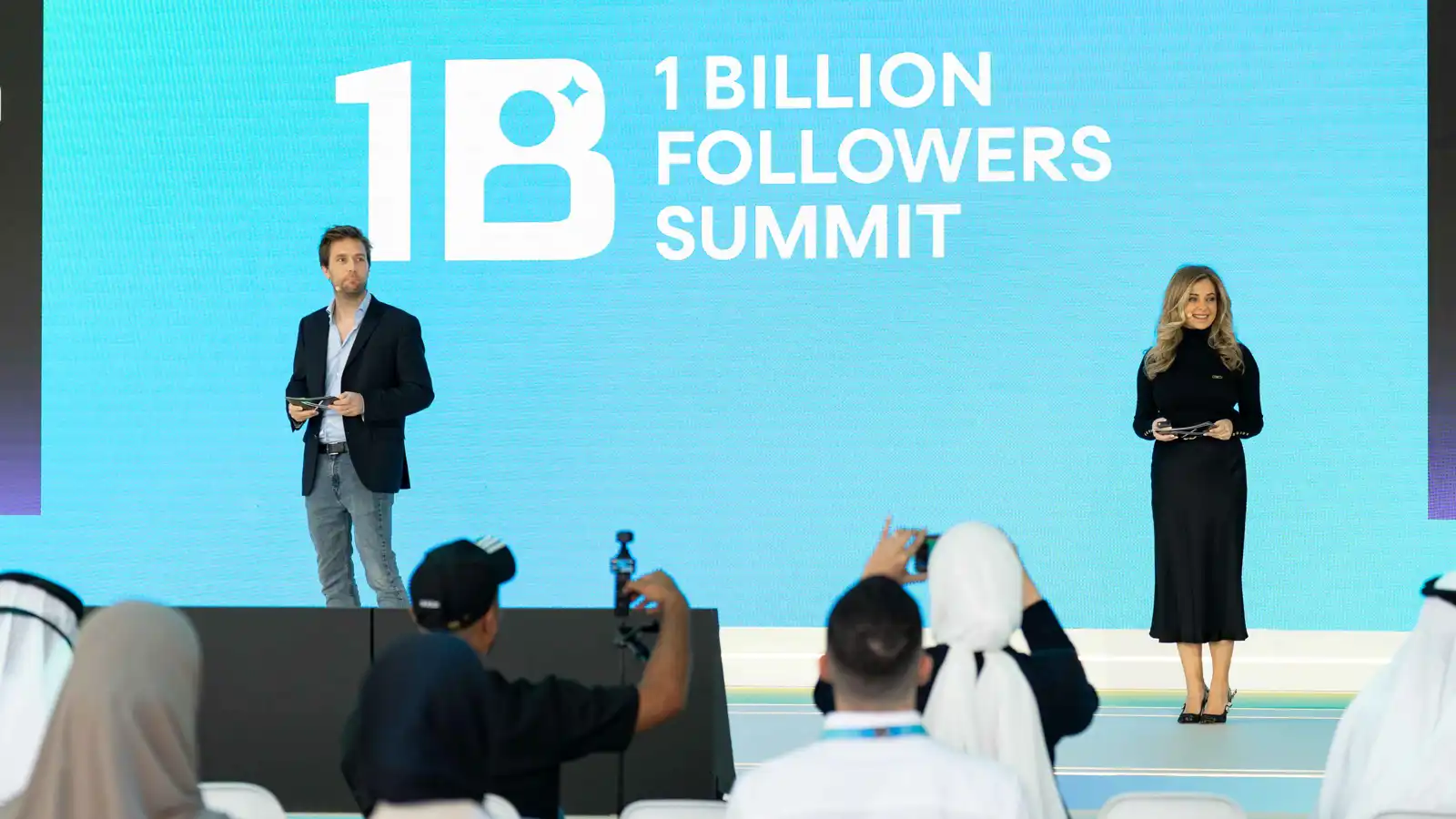 مقر المؤثرين ومنصة «X» يطلقان مسابقة الأعمال الأصلية والأولى عالمياً