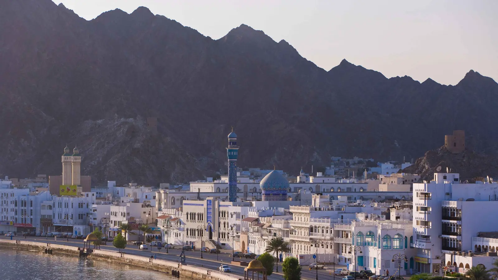 القطاع العقاري في عُمان ينمو مدعوماً بصفقات جذابة للمشترين