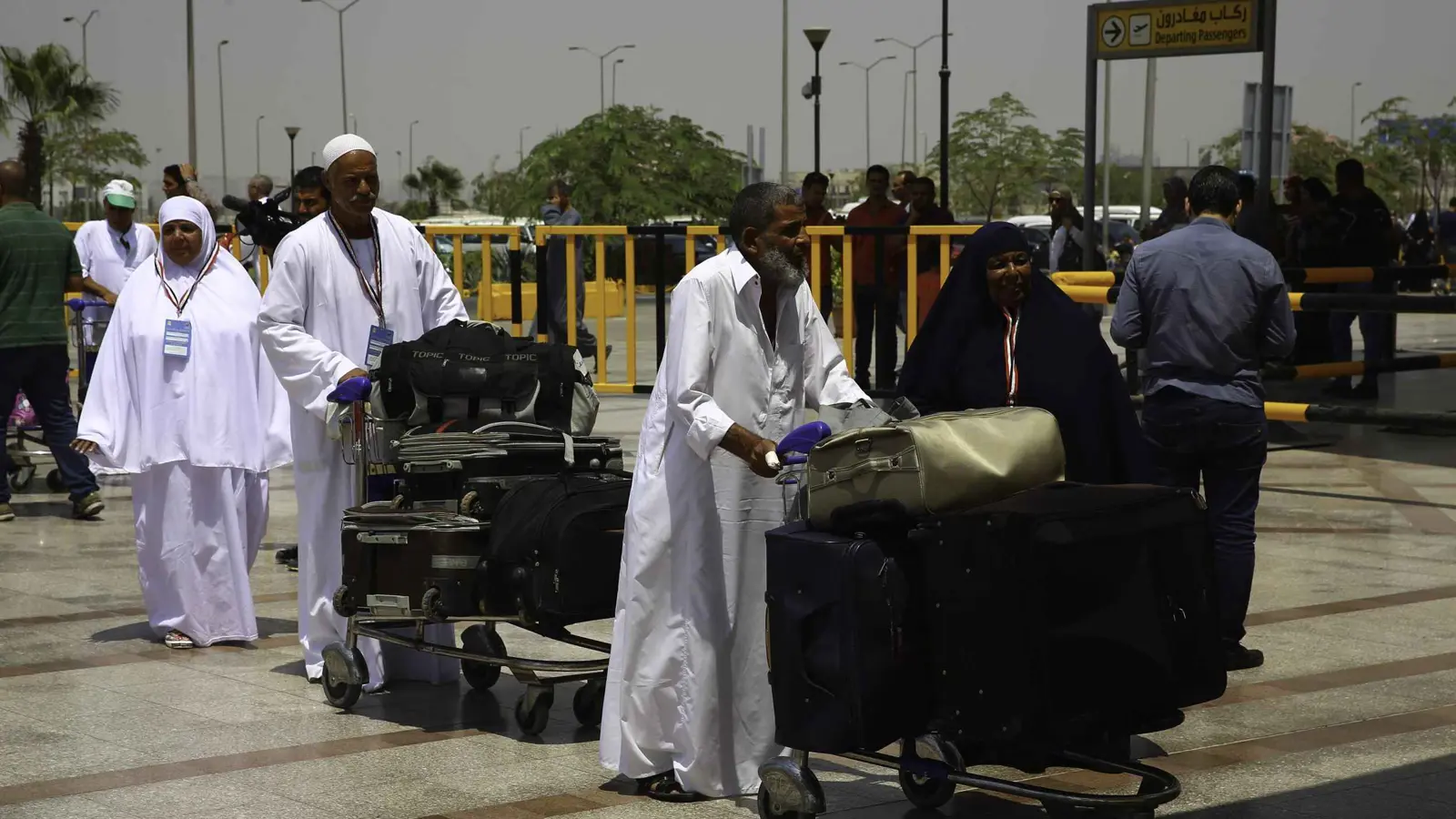 الغرف السياحية لـ«إرم بزنس»: الرسوم السعودية رفعت كلفة الحج في مصر