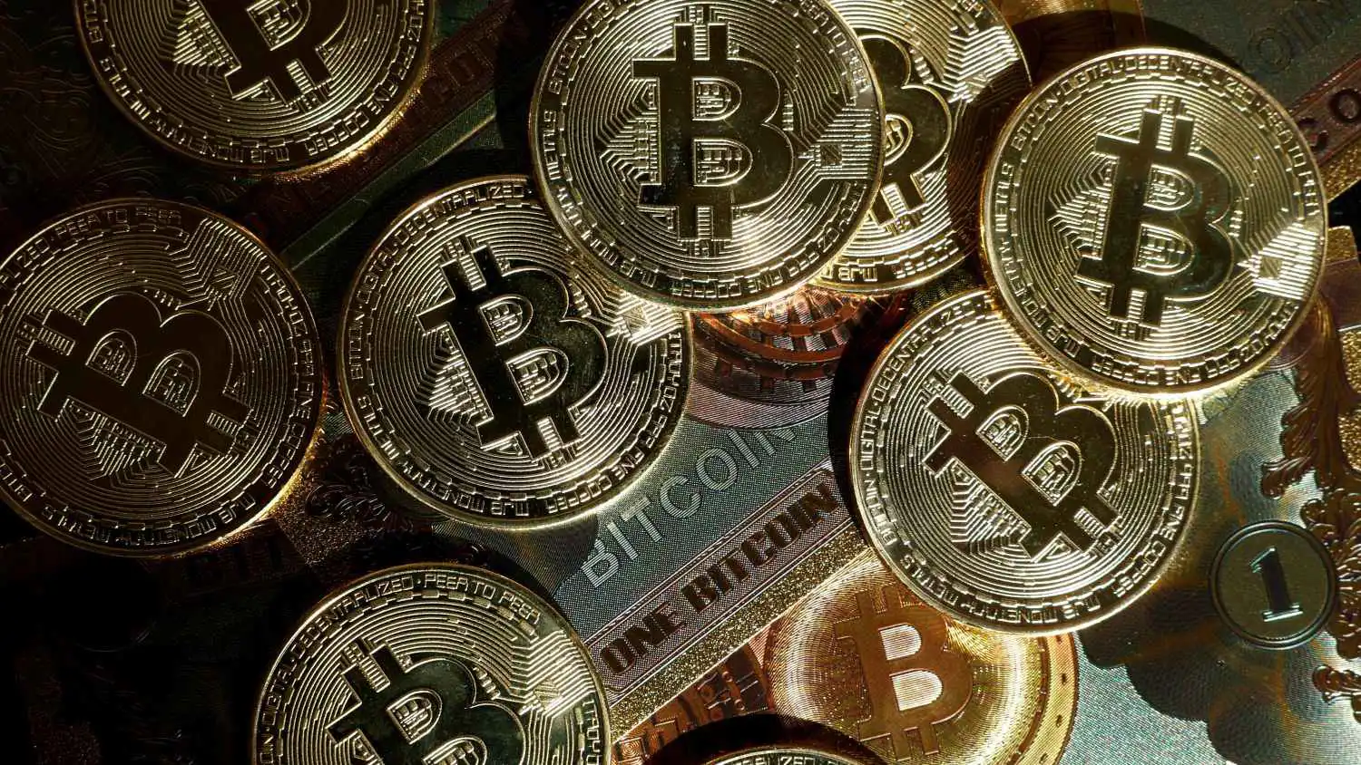بيتكوين لا تخسر ولكن تُختبر.. وأكبر حوت يوجه رسالة للأسواق