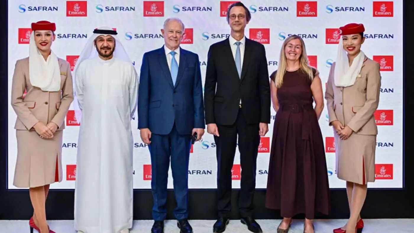 «طيران الإمارات» تتفق على إنشاء وحدة لتصنيع مقاعد الطائرات في دبي