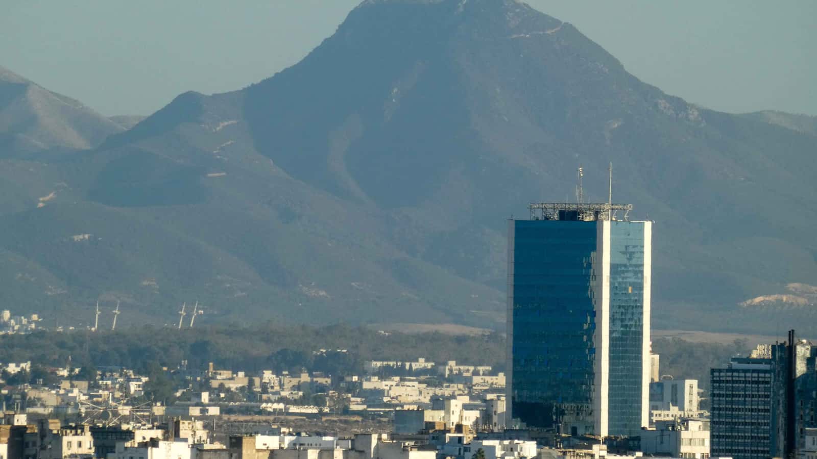 موازنة تونس 2027.. هل تتراجع الحكومة عن الضرائب وتلجأ للتقشف؟ 