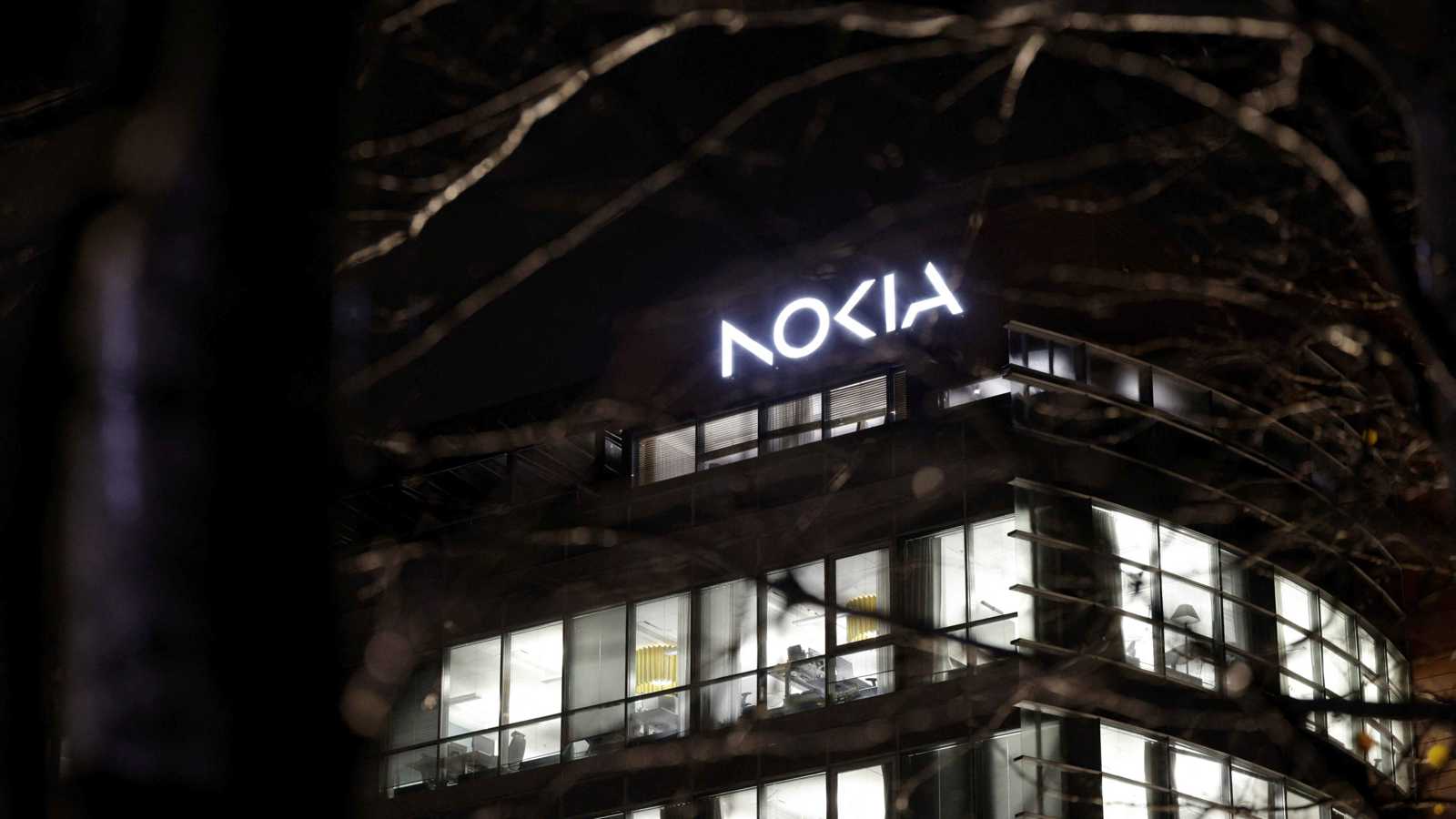 النفوذ الأميركي يتعمّق داخل «نوكيا» ويقلّص هامش القرار الأوروبي 