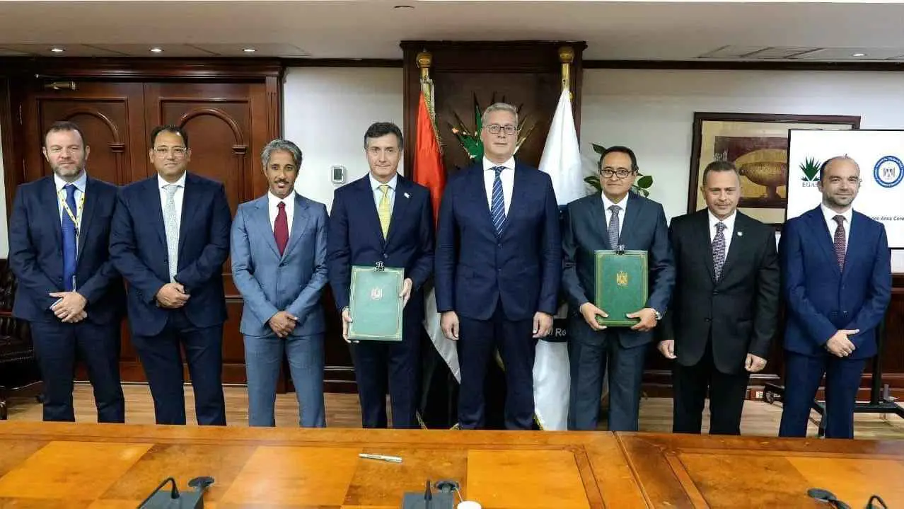 مصر توقع 4 اتفاقيات للنفط والغاز مع شركات عالمية بـ340 مليون دولار
