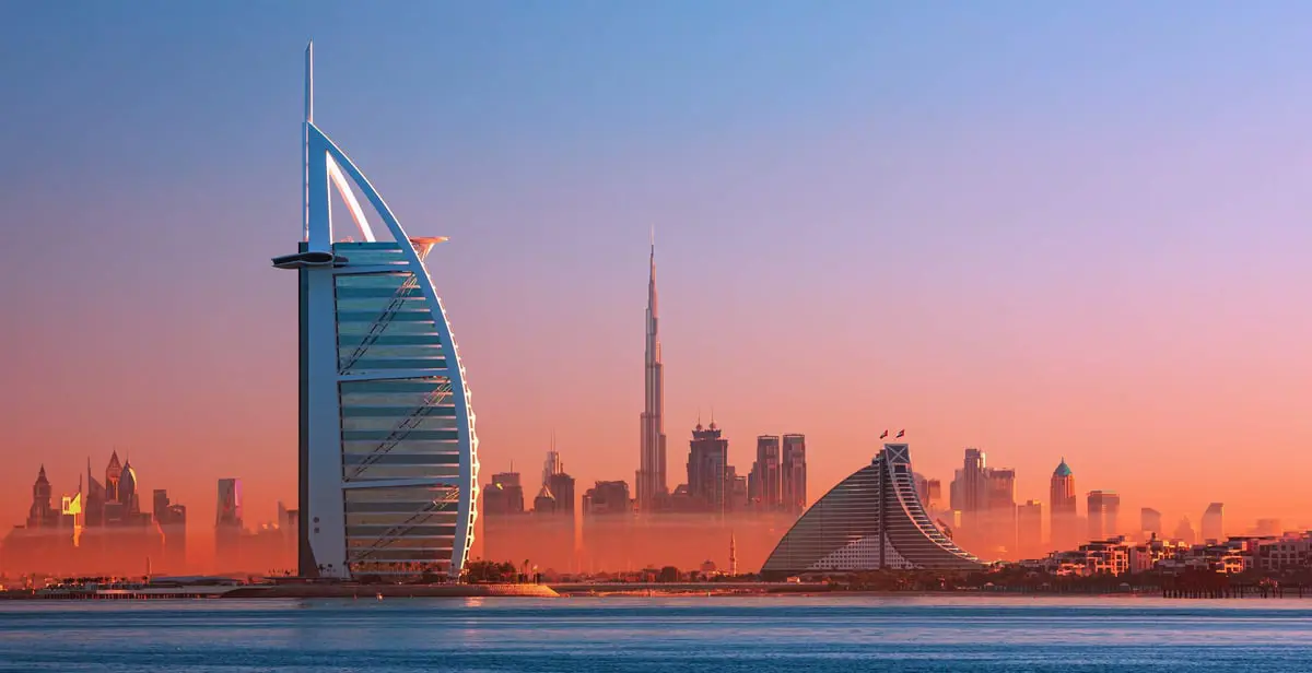 الإمارات تدرس إصدار تأشيرة سياحية خليجية قريباً 