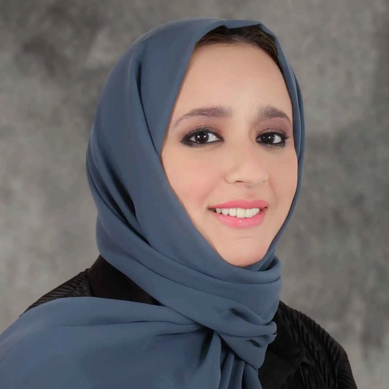 دانا كمال