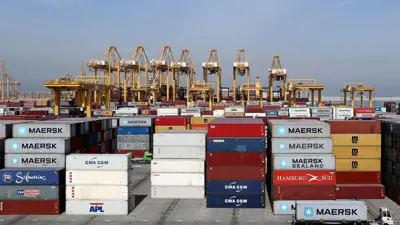 حاويات في ميناء جبل علي، وتديره مجموعة موانئ دبي العالمية «دي بي وورلد»، في دبي، الإمارات، يوم 27 ديسمبر 2018.