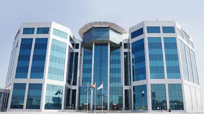 المقر الرئيس لمجموعة «موانئ أبوظبي» في العاصمة الإماراتية.