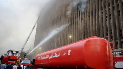 حريق سنترال رمسيس، أحد أكبر مراكز الاتصالات وسط القاهرة، 7 يوليو 2025.