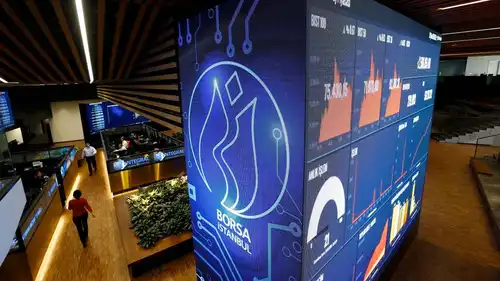 قاعة التداول في بورصة إسطنبول، تركيا، 29 فبراير 2016. 
