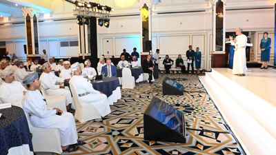 «مطارات عُمان» و«الطيران العُماني» يقلصان خسائرهما 519 مليون دولار