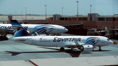 «مصر للطيران» تبرم صفقة مع «إيرباص» لشراء 6 طائرات