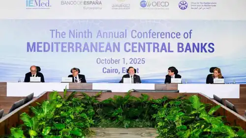 عدد من محافظي البنوك المركزية لدول حوض البحر المتوسط يشاركون في الدورة التاسعة من مؤتمر البنوك المركزية الأورومتوسطية بالقاهرة، 1 أكتوبر 2025