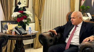 وزير العمل الأردني خالد البكار