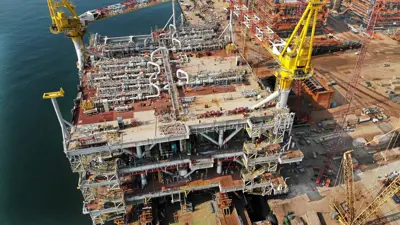 منصة ربط مارجان البحرية في تشينغداو بمقاطعة شاندونغ شرقي الصين يوم 12 أغسطس 2024 