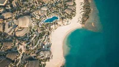 جزيرة شورى التابعة لشركة البحر الأحمر الدولية السعودية