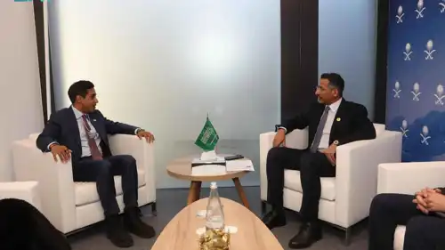 خلال اجتماع وزير الصناعة والثروة المعدنية السعودي، بندر بن إبراهيم الخريف، في دافوس، يوم 22 يناير 2026